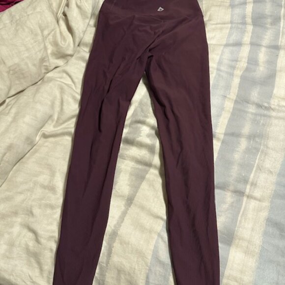 ARRO Leggings size medium - Picture 1 of 3